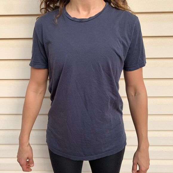 Barneys NewYork black t-shirt, short-sleeved, Large - Picture 1 of 6